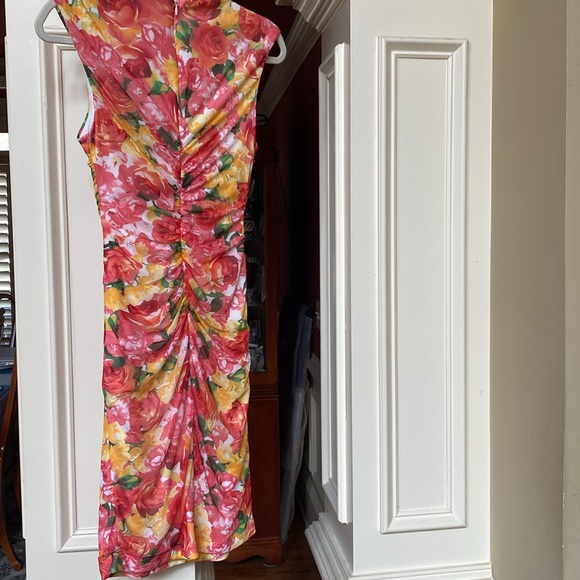 Vintage Cache’ spring and summer bouquet dress size 2. - Picture 2 of 4